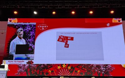 Forever Fresh on the Cherry Summit in Chile, speaking about the “Potential and Real size of the American Market”